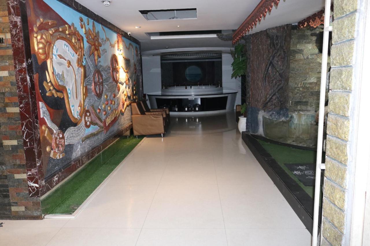 Hotel Sk Riverfront Vijayawāda المظهر الخارجي الصورة